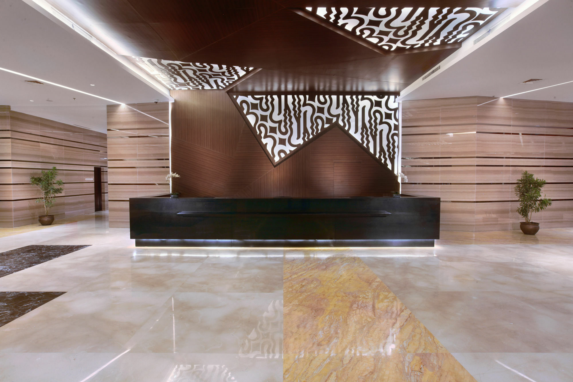 The Alana Hotel & Convention Center Solo By Aston Zewnętrze zdjęcie